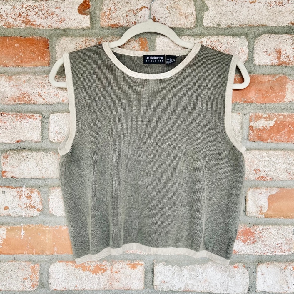 LIZ CLAIBORNE Crop Knit Sweater Vest